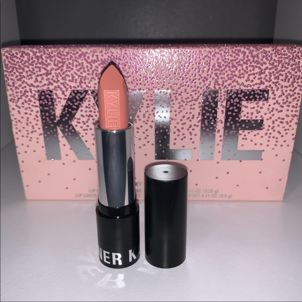 NEW/UNUSED KYLIE COSMETICS MATTE LIPSTICK